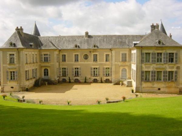 Chateau De Beaujeu Sens-Beaujeu Luaran gambar