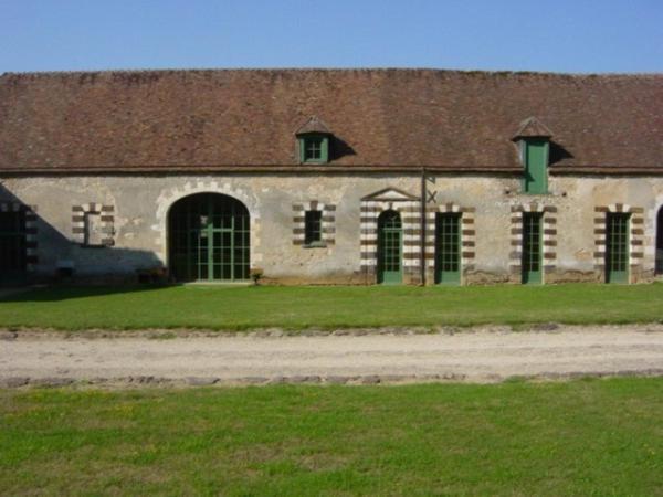 Chateau De Beaujeu Sens-Beaujeu Luaran gambar