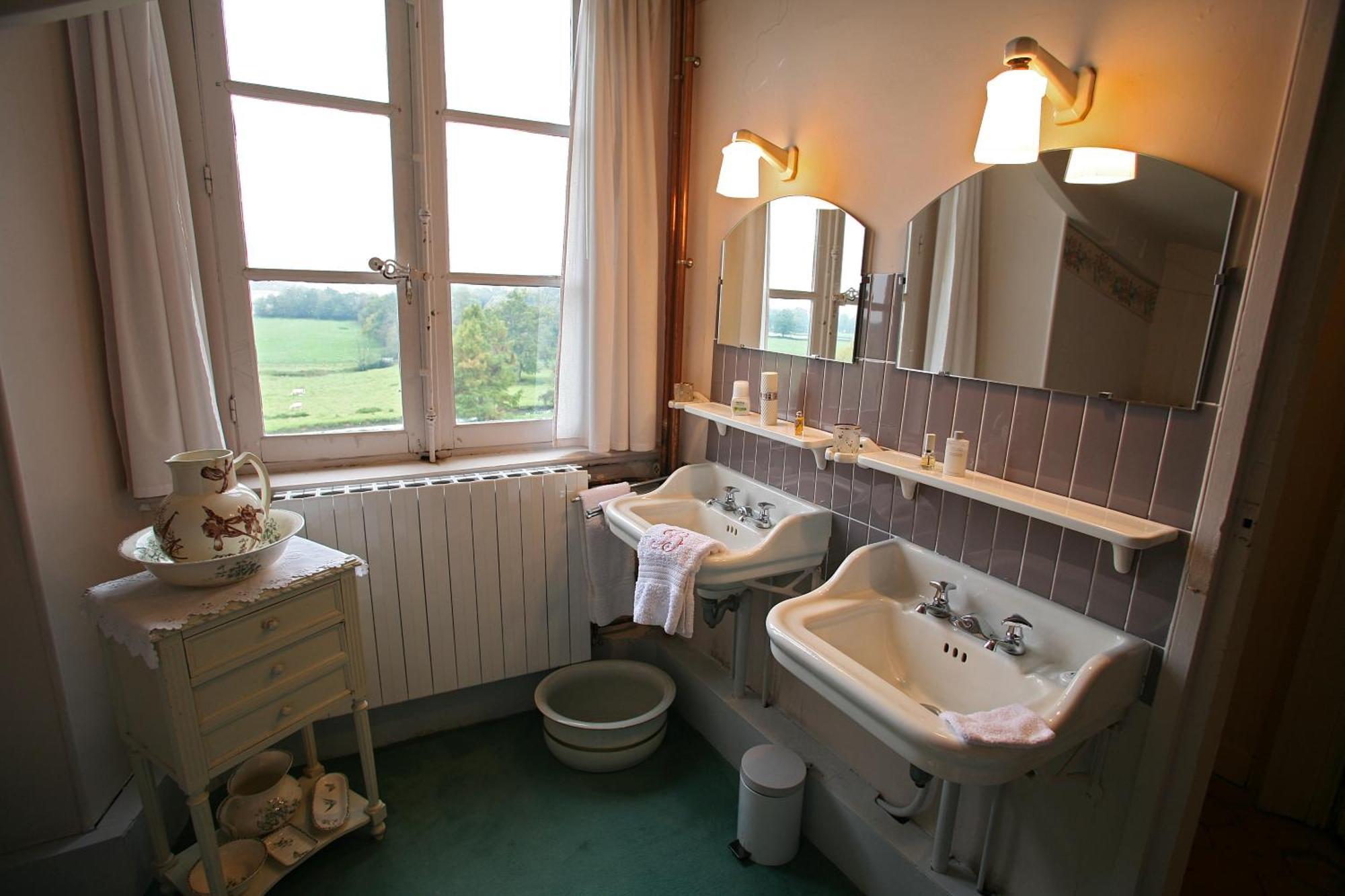 Chateau De Beaujeu Sens-Beaujeu Luaran gambar